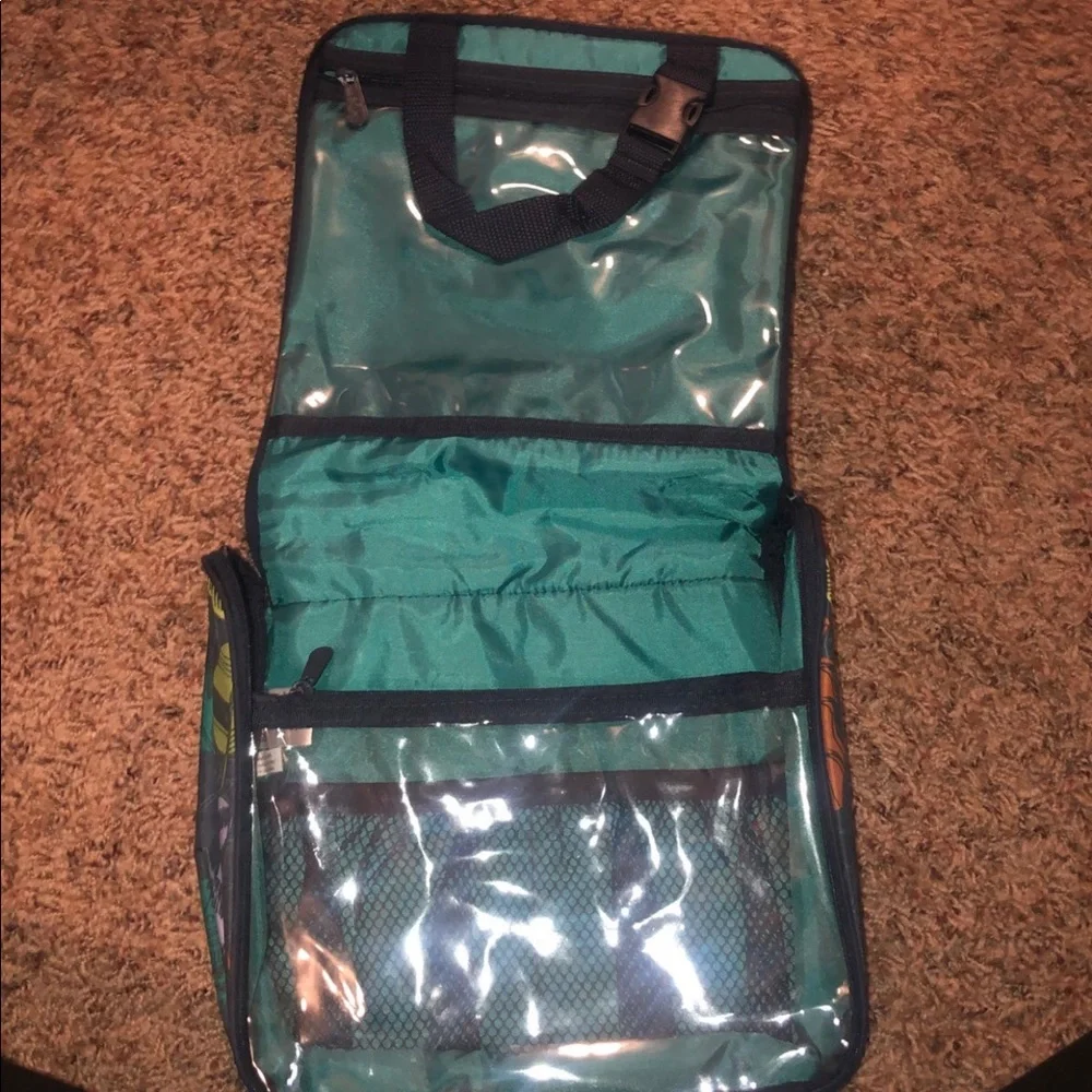 Thirty-one toiletry bag